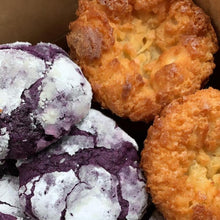 Load image into Gallery viewer, B's Baked Box
