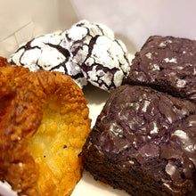 Load image into Gallery viewer, B's Baked Box
